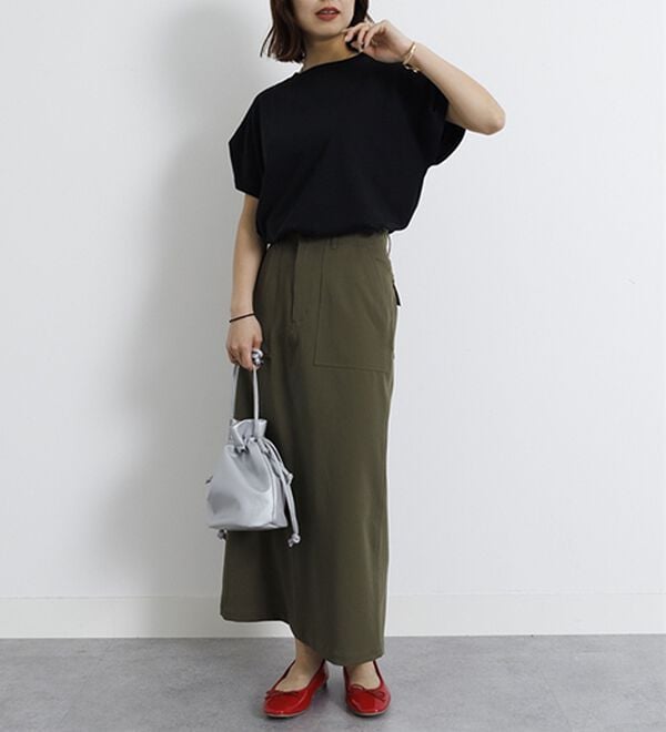 BELLUNA（ベルーナ）の「脱普通のＴシャツ！華奢見せジェラートポンチ素材プルオーバー（カットソー）」｜詳細画像