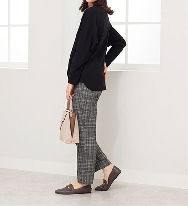 BELLUNA（ベルーナ）の「サマ見え(スーパーウォーム)ウール調素材美脚テーパードパンツ（テーパードパンツ）」｜詳細画像