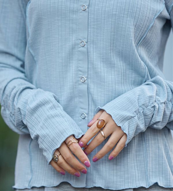 Viola e Viola（ヴィオラ エ ヴィオラ）の「針抜きシアードットボタンカーデ（その他カーディガン）」｜詳細画像