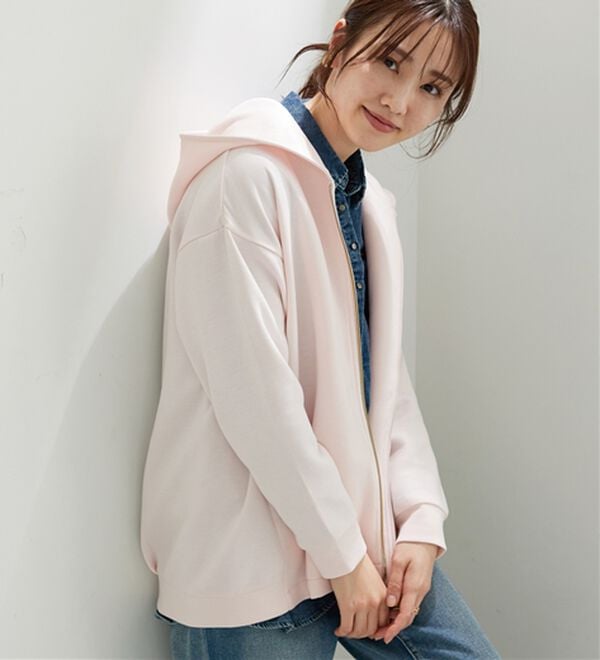 BELLUNA（ベルーナ）の「【快適Ｌａｂ．】とろみ素材裾タックパーカー（パーカー）」｜詳細画像