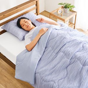 「ふんわり柔らかく軽い肌掛布団＆カバー（掛布団カバー）」｜ブルー