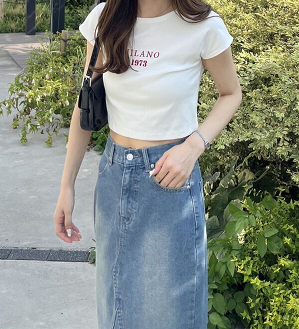 GeeRA（ジーラ）の「刺しゅうロゴコンパクトＴシャツ（カットソー）」｜詳細画像