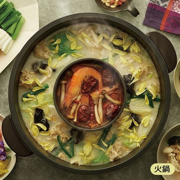 iellio（イエリオ）の「Ｔｏｆｆｙ　トフィー　電気グリル鍋（キッチン家電・調理家電）」｜詳細画像