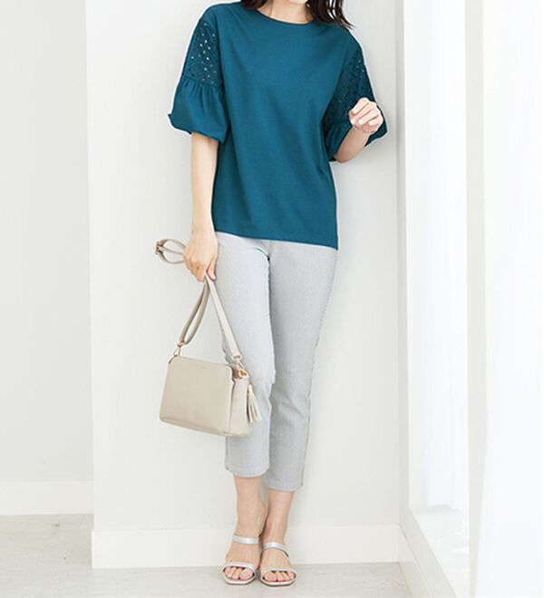 BELLUNA（ベルーナ）の「ボリューム袖レース切替プルオーバー（カットソー）」｜詳細画像