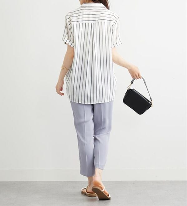 BELLUNA（ベルーナ）の「エアリーツイル裾タックシャツチュニック（チュニック）」｜詳細画像