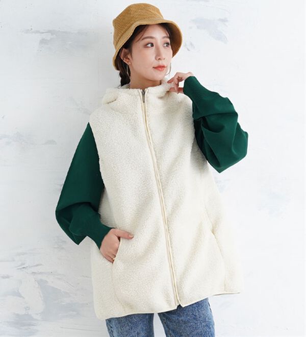 A HAPPY MARILYN（アハッピーマリリン）の「【Ｌ～８Ｌ】大きいサイズの企画者が作りました！ほんのりＡラインでお腹周りゆったりボアベスト（ベスト）」｜詳細画像