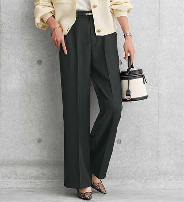 BELLUNA（ベルーナ）の「桜エキスワイドパンツ（ワイドパンツ・ガウチョ）」｜黒