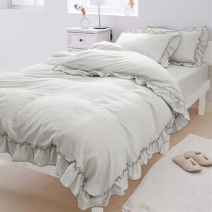 iellio（イエリオ）の「大人かわいいダブルフリル付布団カバーリング＜掛け布団カバー・ボックスシーツ・枕カバー・ずれにくい・オールシーズン・淡色＞（敷布団カバー・シーツ）」｜グレー