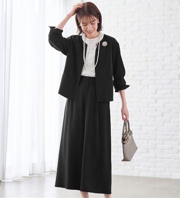 Viola e Viola（ヴィオラ エ ヴィオラ）の「洗える！多機能２点セットアップ＜Ｍ～５Ｌ＞（パンツスーツ）」｜詳細画像