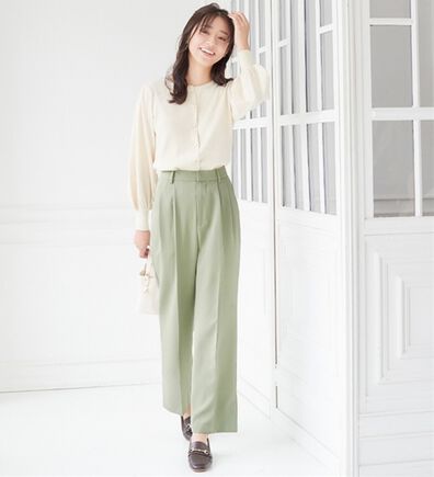 alotta（アロッタ）の「裾スリットストレートパンツ（フルレングスパンツ）」