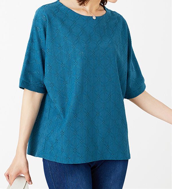 BELLUNA（ベルーナ）の「総レース素材ドルマンプルオーバー（カットソー）」｜詳細画像