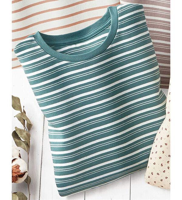 BELLUNA（ベルーナ）の「オーガニック超長綿１００％プルオーバー（カットソー）」｜セージ／白