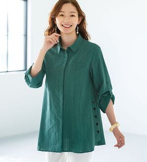 BELLUNA（ベルーナ）の「スラっと細見え綿ドビーボタンデザインシャツチュニック（チュニック）」｜詳細画像