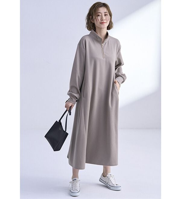 BELLUNA（ベルーナ）の「ポケット付ハーフジップフレアーワンピース（カットソーワンピース）」｜詳細画像