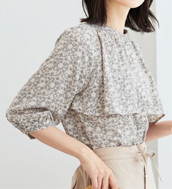 BELLUNA（ベルーナ）の「ケープ風デザインブラウス（ブラウス）」｜詳細画像