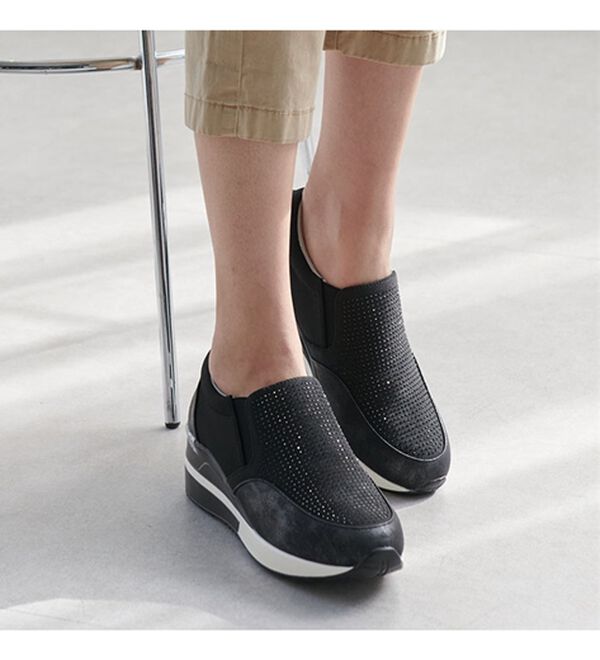 ルフラン（ルフラン）の「きれいめコーデにも合う４Ｅきらめきヒールアップスニーカー（スニーカー）」｜詳細画像