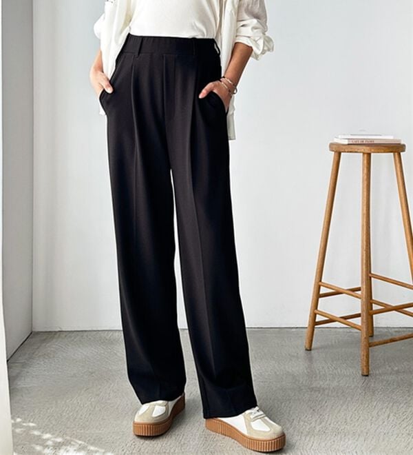 GeeRA（ジーラ）の「美脚魅せタックワイドスラックスパンツ（ワイドパンツ・ガウチョ）」｜詳細画像