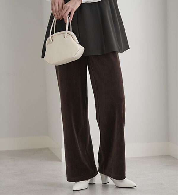 BELLUNA（ベルーナ）の「綺麗見えベロアワイドパンツ（フルレングスパンツ）」｜詳細画像