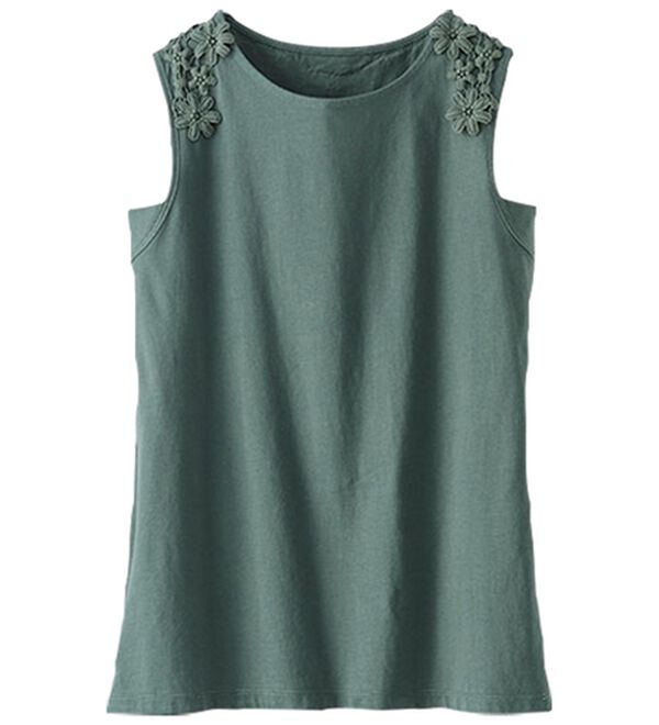 BELLUNA（ベルーナ）の「綿混素材脇汗対策フラワーレースインナー（タンクトップ・キャミソール）」｜グリーン