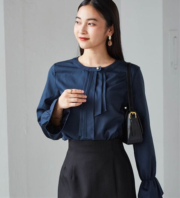 RANAN（ラナン）の「パール付きボウタイブラウス（ブラウス）」｜詳細画像