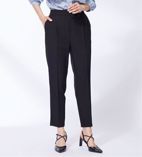 BELLUNA（ベルーナ）の「サラサラ美脚テーパードパンツ（テーパードパンツ）」｜詳細画像