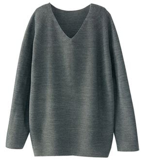 BELLUNA（ベルーナ）の「＜日本製＞ホールガーメントＶネックプルオーバー（ニット・セーター）」｜杢グレー