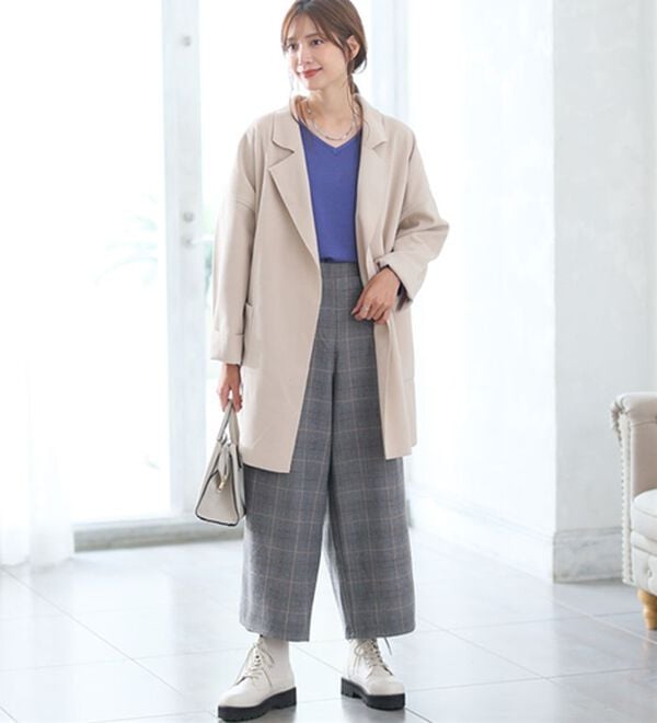 A HAPPY MARILYN（アハッピーマリリン）の「【Ｌ～８Ｌ】Ｒｉｎ フィット感軽減！Ｔシャツ感覚もっちりやわらかＶネックニット（ニット・セーター）」｜詳細画像