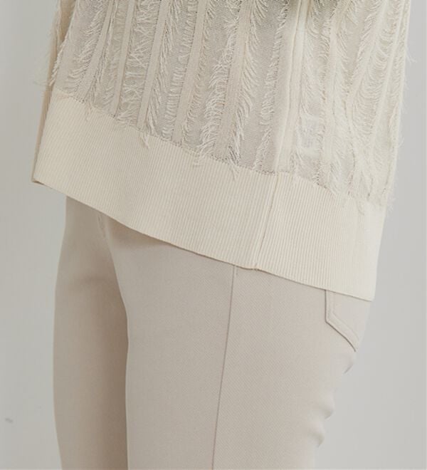BELLUNA（ベルーナ）の「フリンジ素材ニットベスト（ベスト）」｜詳細画像