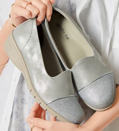 ルフラン（ルフラン）の「ラメが煌めくオペラスニーカー（スニーカー）」