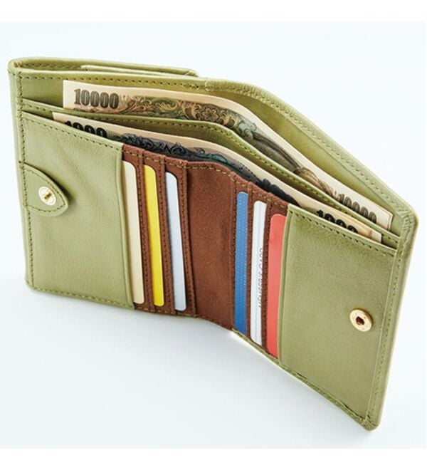 BELLUNA（ベルーナ）の「＜スヌーピー＞牛革折財布（財布・パスケース）」｜詳細画像