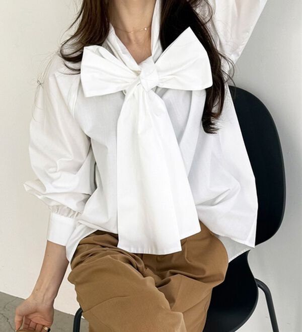 GeeRA（ジーラ）の「ボリュームボウタイブラウス（ブラウス）」｜詳細画像