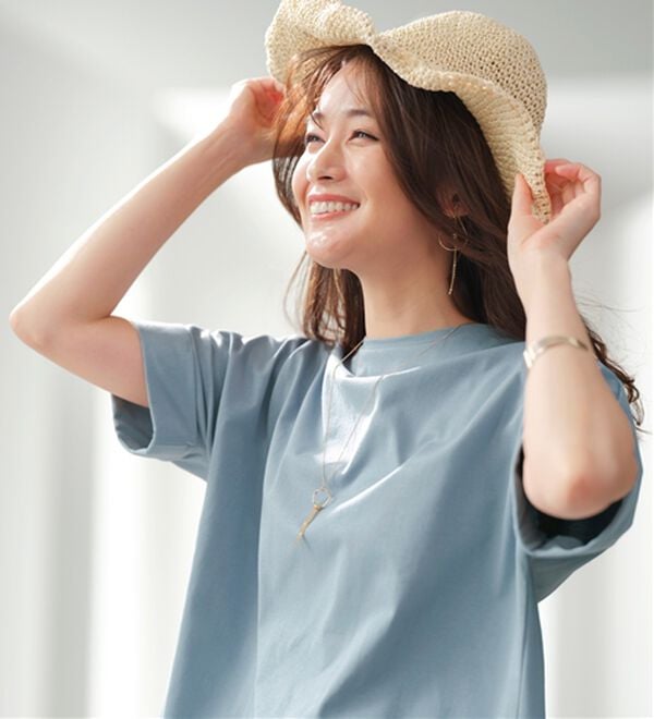 BELLUNA（ベルーナ）の「ヒンヤリ実感！大人顔サマ見えゆったりＴシャツ（Tシャツ）」｜詳細画像