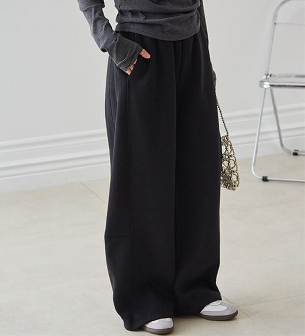 RANAN（ラナン）の「裏起毛カーブスウェットパンツ（その他パンツ）」｜詳細画像