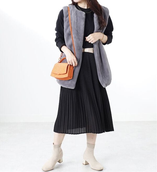 BELLUNA（ベルーナ）の「【Ｌａｇｒｉｌｕａ】プリーツ切替ドッキングワンピース（ドッキングワンピース）」｜詳細画像