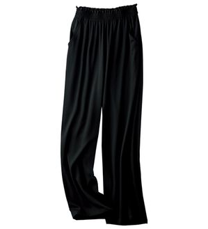 BELLUNA（ベルーナ）の「ひんやり素材エアリーワイドパンツ（その他パンツ）」｜黒無地