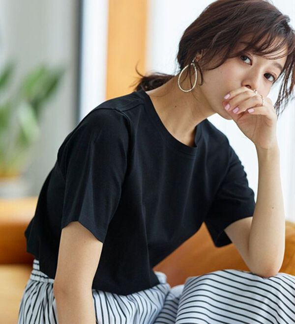 Pierrot（ピエロ）の「【選べるネック】シルケットコットンＴシャツ（Tシャツ）」｜詳細画像