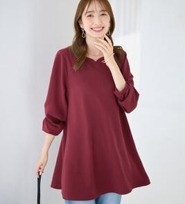 alotta（アロッタ）の「【シワになりにくい】柔らかエンボス素材フレアーロングチュニックＴシャツ（チュニック）」