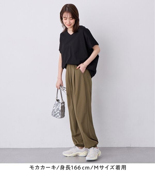 Viola e Viola（ヴィオラ エ ヴィオラ）の「伸びる！紫外線カット！さらテロイージージョガーパンツ（フルレングスパンツ）」｜詳細画像