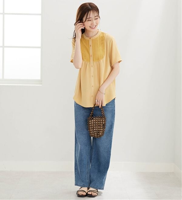 BELLUNA（ベルーナ）の「【多機能付き】お手入れ楽々！レース使いシャツチュニック（チュニック）」｜詳細画像