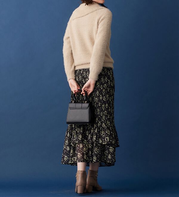 alotta（アロッタ）の「衿付パール調デザインシャギーニット（ニット・セーター）」｜詳細画像