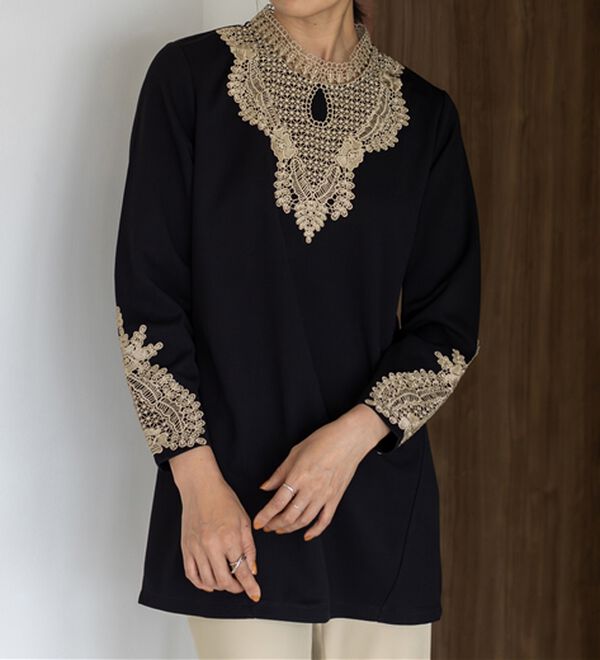 BELLUNA（ベルーナ）の「配色レース使い華やかチュニック（チュニック）」｜詳細画像