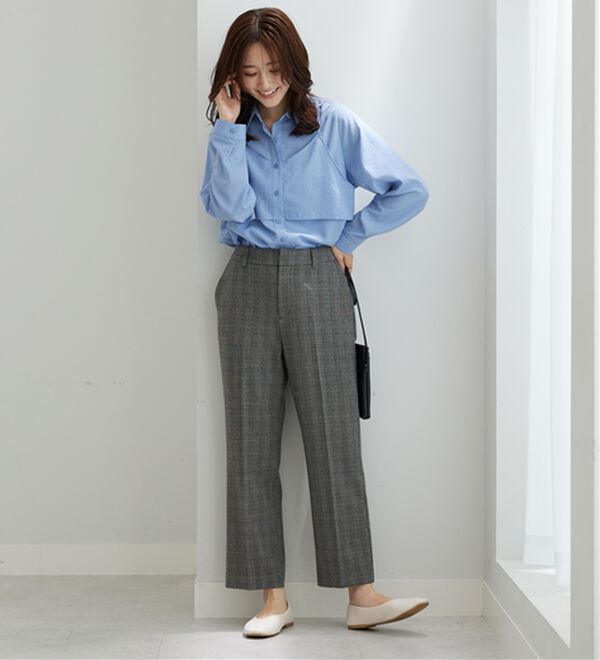 BELLUNA（ベルーナ）の「サマ見え（SW）ウール調素材ストレートパンツ（フルレングスパンツ）」｜詳細画像