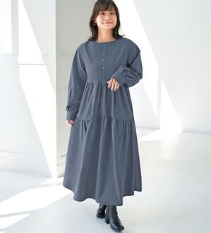 BELLUNA（ベルーナ）の「ウエストギャザーゆったりワンピース（その他ワンピース）」｜チャコール