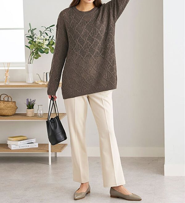 BELLUNA（ベルーナ）の「リーフ柄透かし編ニットチュニック（チュニック）」｜詳細画像