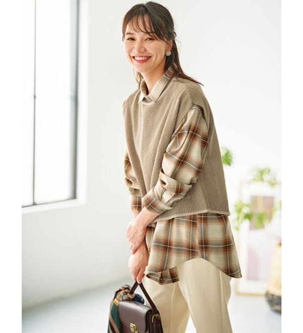 BELLUNA（ベルーナ）の「ふんわり優しい配色ニットベスト（ベスト）」｜詳細画像