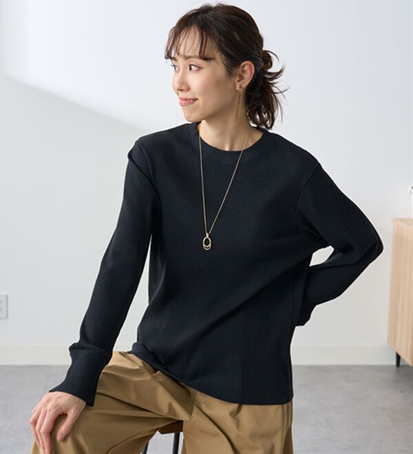 BELLUNA（ベルーナ）の「＜ＭＡＴＯＬＩＡ＞着て潤うリブプルオーバー　ハイネック・クルーネック（カットソー）」｜詳細画像
