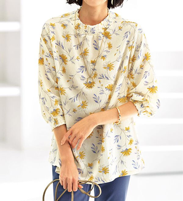 BELLUNA（ベルーナ）の「シャーリング使い楊柳素材ブラウス（ブラウス）」｜詳細画像