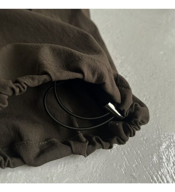 BELLUNA（ベルーナ）の「サラリ快適！ビンテージ調カーゴパンツ（その他パンツ）」｜詳細画像