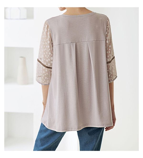 BELLUNA（ベルーナ）の「ドット柄ジャカード使いカットソーチュニック（チュニック）」｜詳細画像