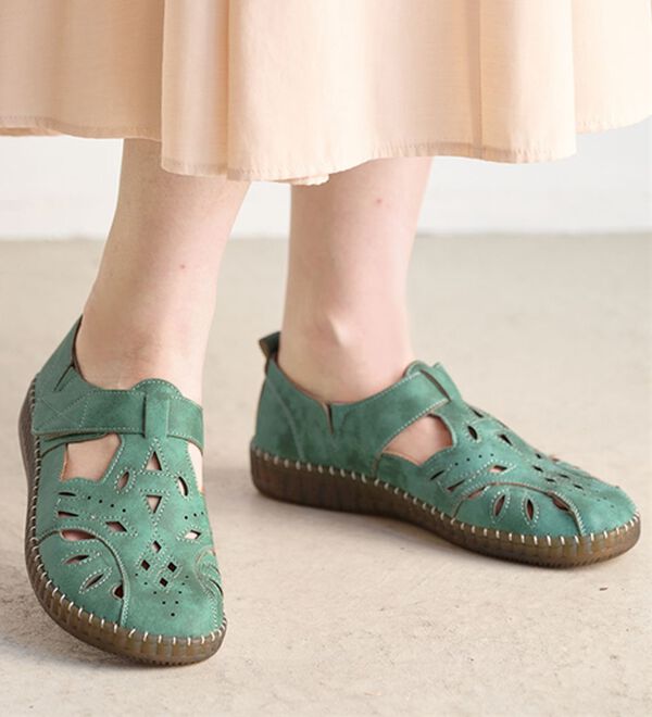 BELLUNA（ベルーナ）の「ステッチ使いゆったりカットワークサンダル（サンダル・ミュール）」｜詳細画像